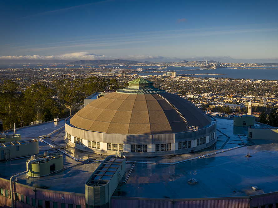 Aerial view of the ALS building centered on top dome structure.